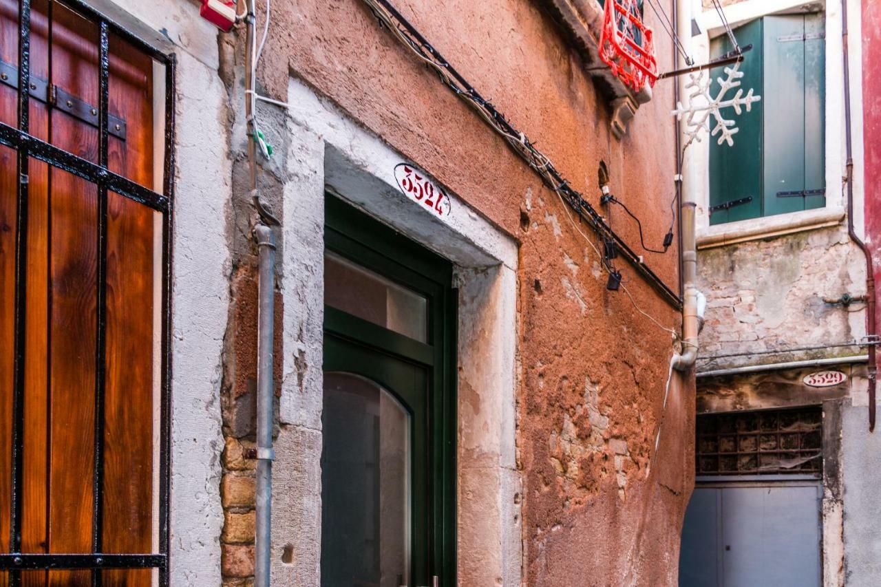 Bragora 3524 Between San Marco And Biennale Venice Luaran gambar
